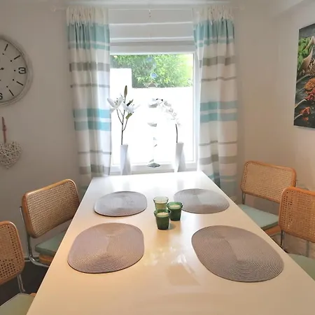 Ferienwohnung Am Schleswiger Rathaus Apartament *